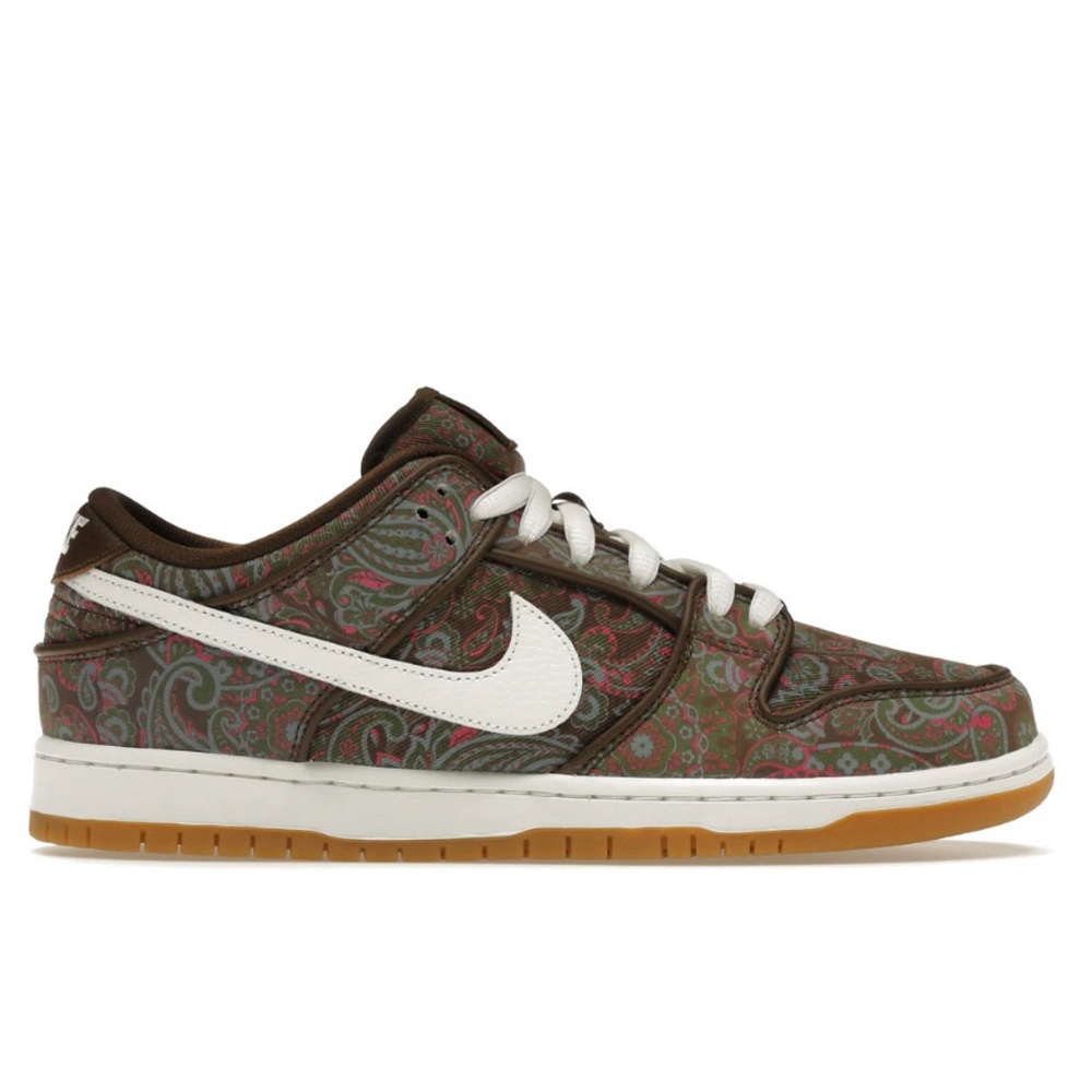 Nike SB Dunk Low Paisley